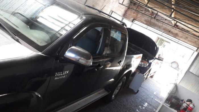 Hillux 3.0